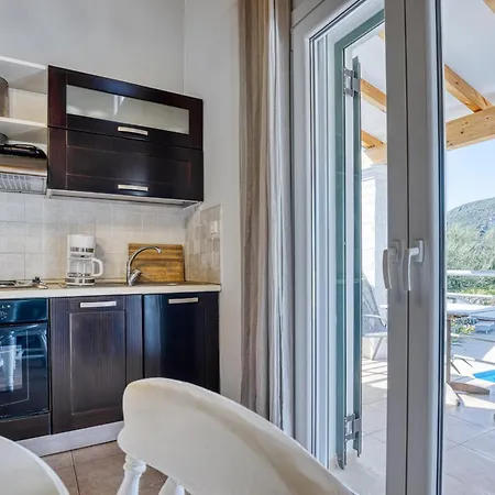 Holiday home Casa Nuova Liapades