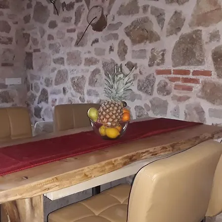 Villa Kostas Marathias