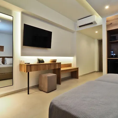 Athina Hotel 3*