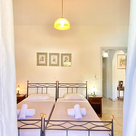 Kostas Estate With Private Pool By Dadovillas Villa *