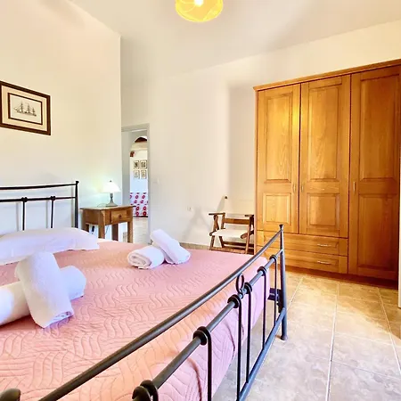Kostas Estate With Private Pool By Dadovillas Villa *