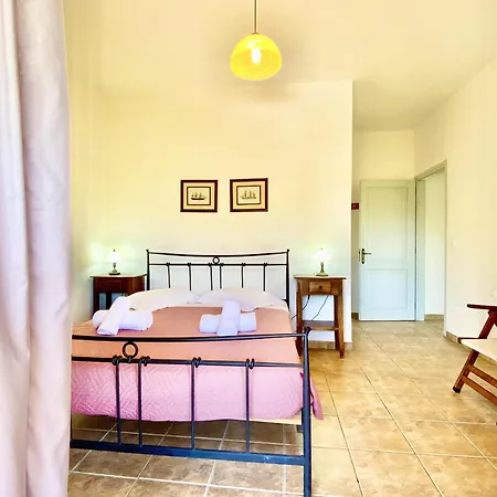 Villa Kostas Estate With Private Pool By Dadovillas Astrakeri