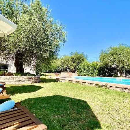 Kostas Estate With Private Pool By Dadovillas Villa Astrakeri