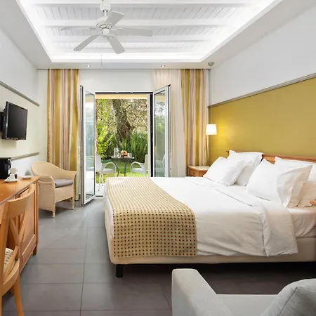 Sentido Apollo Palace Mesongí