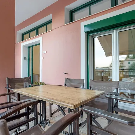 Kaminaki By Tsiolis Family Apartment *