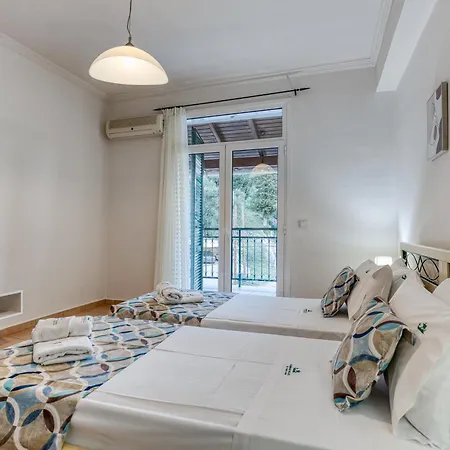 Kaminaki By Tsiolis Family Apartment