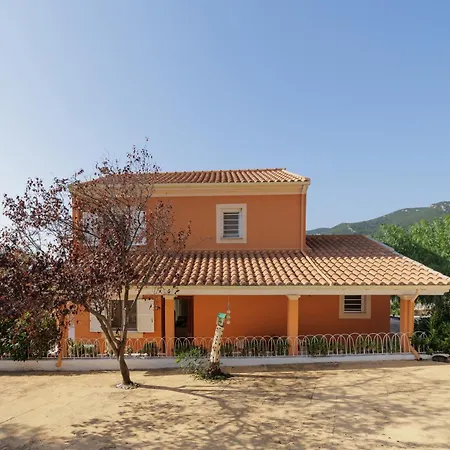 Ef Zin Holiday home *