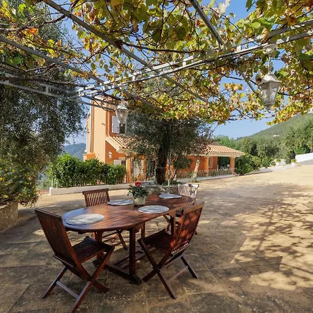 Ef Zin Holiday home *