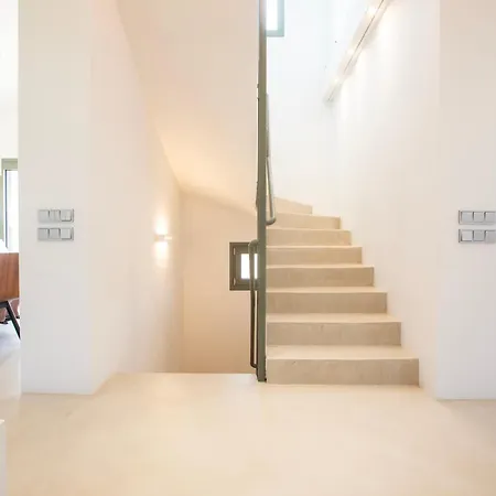 J&j Villa *