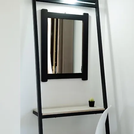 Calypso Aparthotel