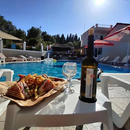 Calypso Aparthotel *