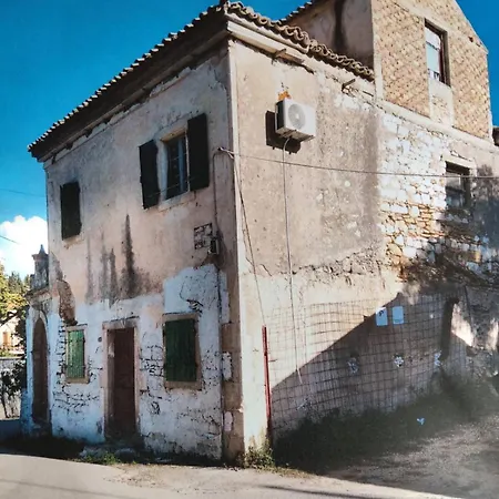 Belvedere Di D'oro Apartment *