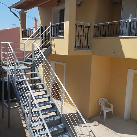 Georgia Guest house Lefkimmi (Corfu)