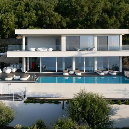 Anax Villa *