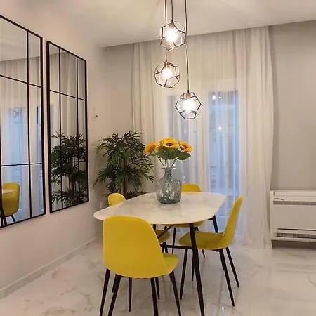Fortress View Apartment