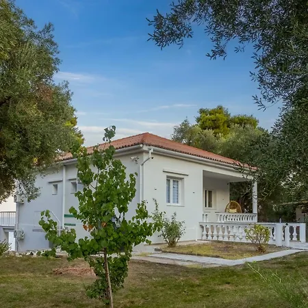 Ninemia Seaview By Estia Holiday home
