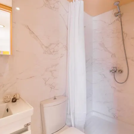 Annunziata By Konnect, Corfu Old Town Apartment *
