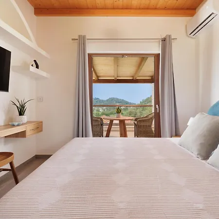 Logas Hill - Situated Close To Sunset Logas Beach- Peroulades Peroulades (Corfu)