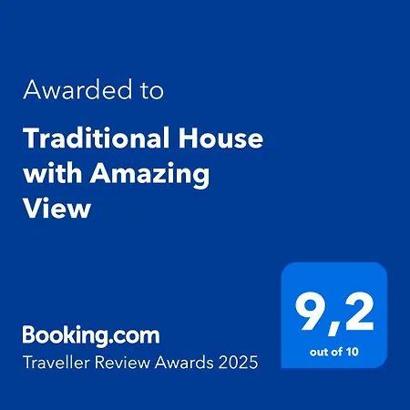 Traditional House With Amazing View Apartment *
