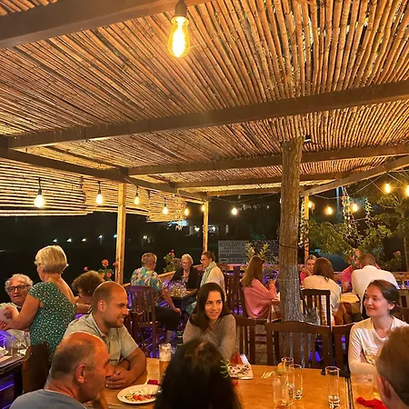 Aparthotel Family Marathiás