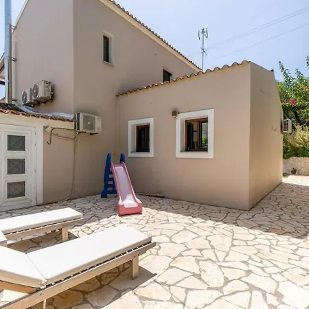 Antinoti * Agia Aikaterini (Corfu)