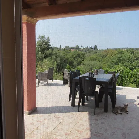 Catherine's Maisonette Holiday home *