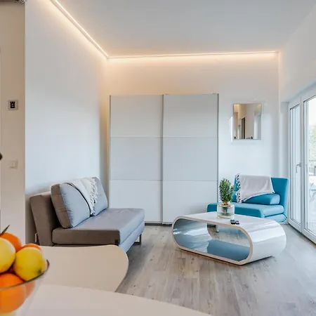 Ocean Breeze Ii Apartment