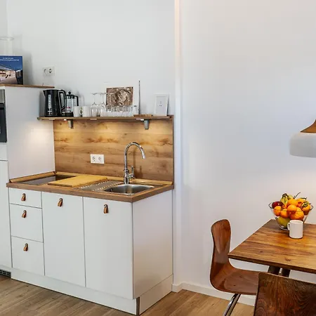 Apartment Ocean Breeze Ii *