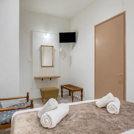 Aparthotel Angela & 2*