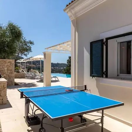 Beautiful New Overlooking The Beach!! * Kalami (Corfu)