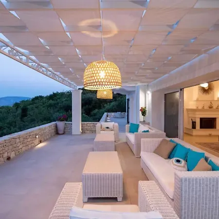 Beautiful New Overlooking The Beach!! Apartment Kalami (Corfu)