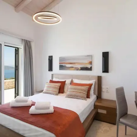 Beautiful New Overlooking The Beach!! Apartment *