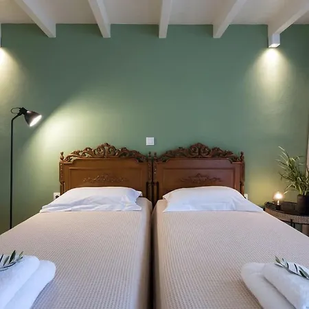 Iliopetra Corfu With Access To Shared Pool Holiday home *