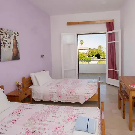 Aparthotel Alexandra On The
