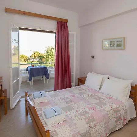 Aparthotel Alexandra On The