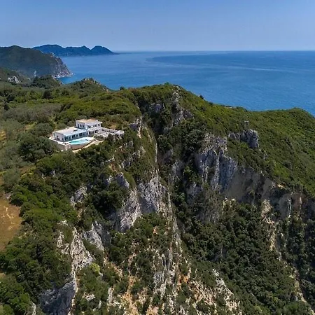 Villa Clifftop