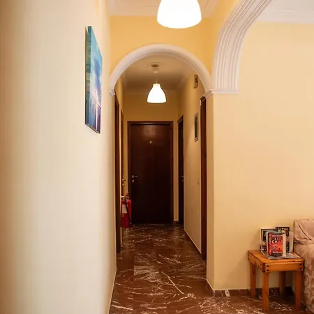 Aparthotel Levante *