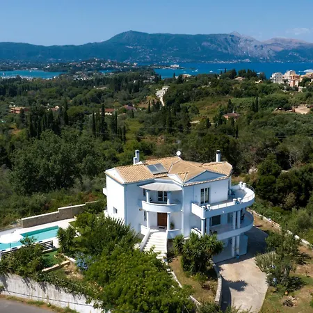 Olgas Luxury Villa, Corfu Greece Villa
