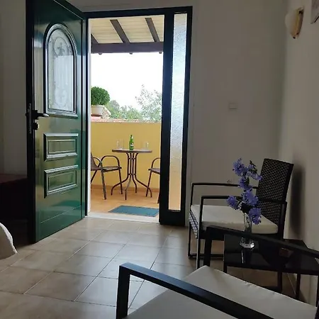 Apartment Oliveland
