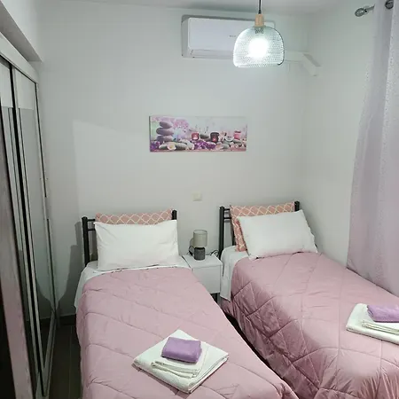 Apartment Dora's *