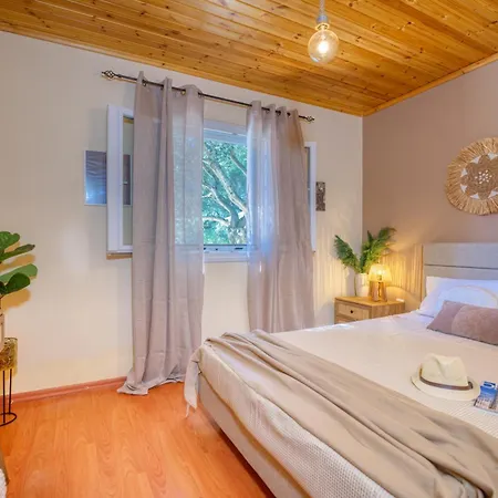 Artemis Prasoudi Holiday home