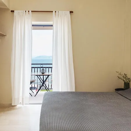 Kamini Apartment