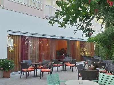 Ipsos Beach Hotel Hotel
