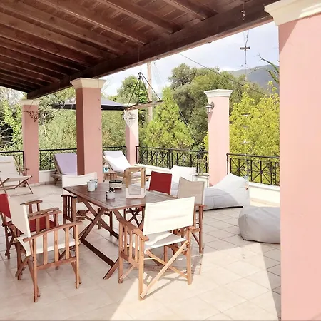 Villa Valia Seaside *