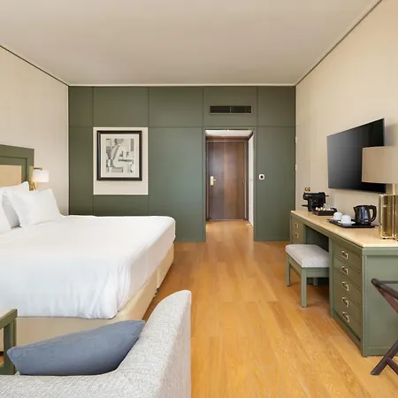 Hotel Corfu Holiday Palace 5*