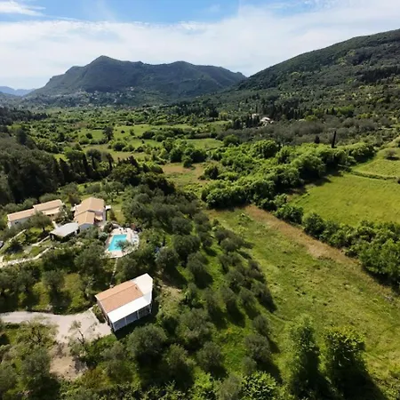 Matthaeus Am Corfutrail, Ferienoase Im Olivenhain 3 Km Zum Holiday home *