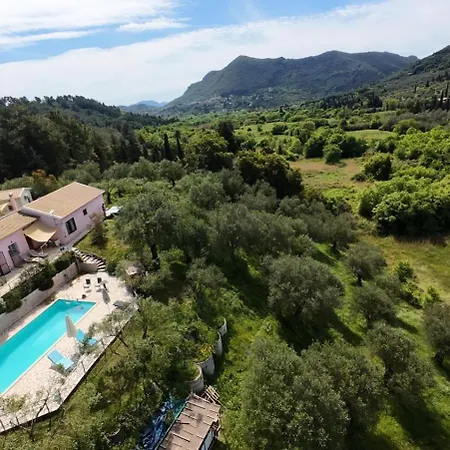 Holiday home Matthaeus Am Corfutrail, Ferienoase Im Olivenhain 3 Km Zum *