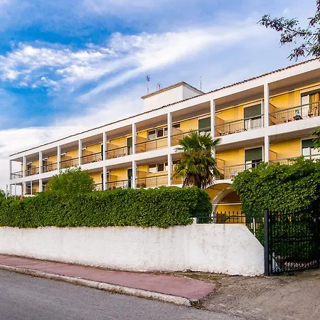 Feakion Hotel