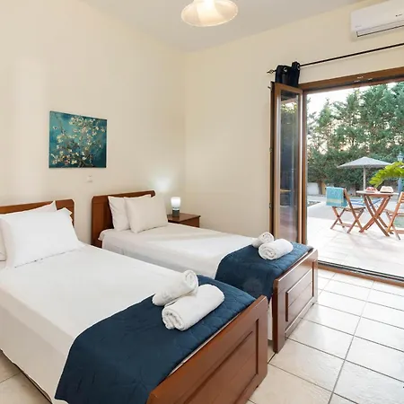 Lefki Limni Retreat 300m From Corfu (city)