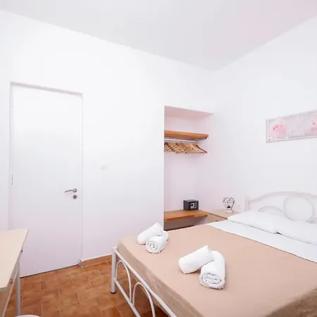 Aparthotel Bella Vista 3*